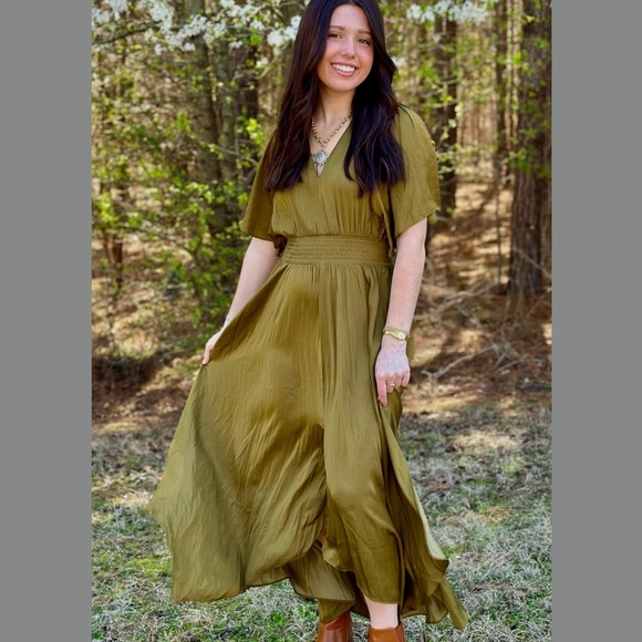 Green Maxi Dress - Picture 1 of 1